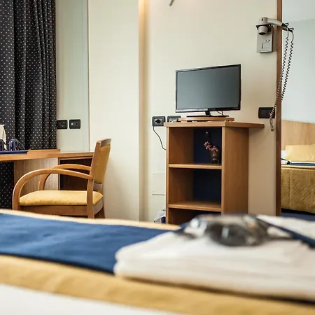 Mastai Hotel 3*